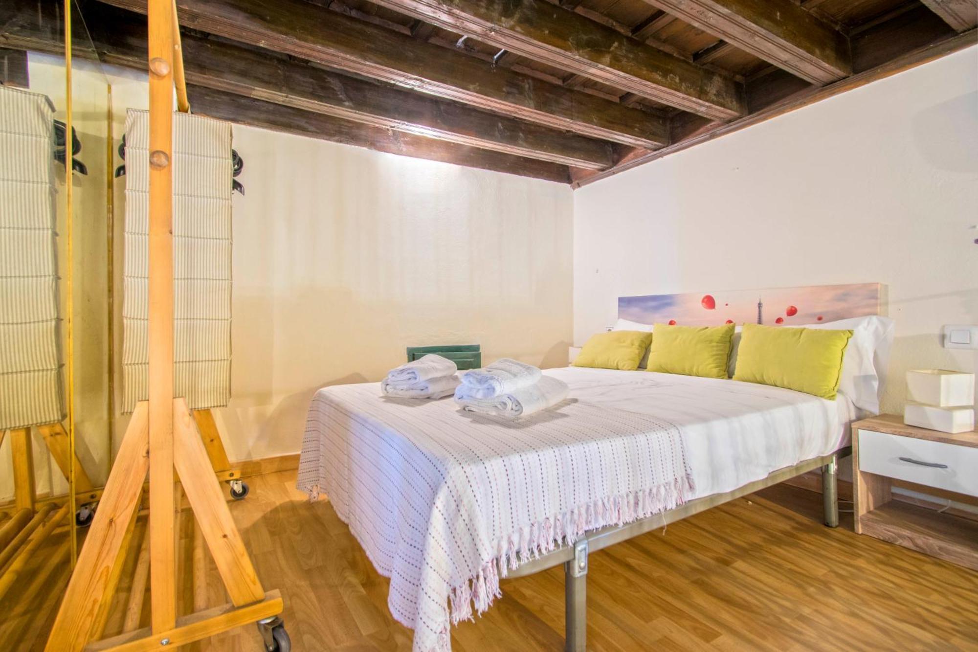 Precioso Duplex Estilo Sevillano En Pleno Centro